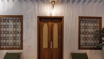 واجهة المنشأة