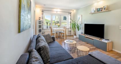 Apartment „Dicke Linde, 55 qm“ mit privater Terrasse, Garten und WLAN