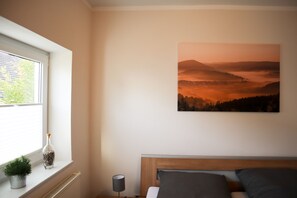 Bügeleisen/Bügelbrett, WLAN, Bettwäsche