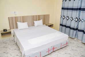 Executive Double Room | Free WiFi, bed sheets - Rabat Guest Resort Garissa (Garissa)