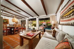 Smart TV, ping pong - 20% Off June! Perfect For Families W/Pool, Jacuzzi (Palm Springs)