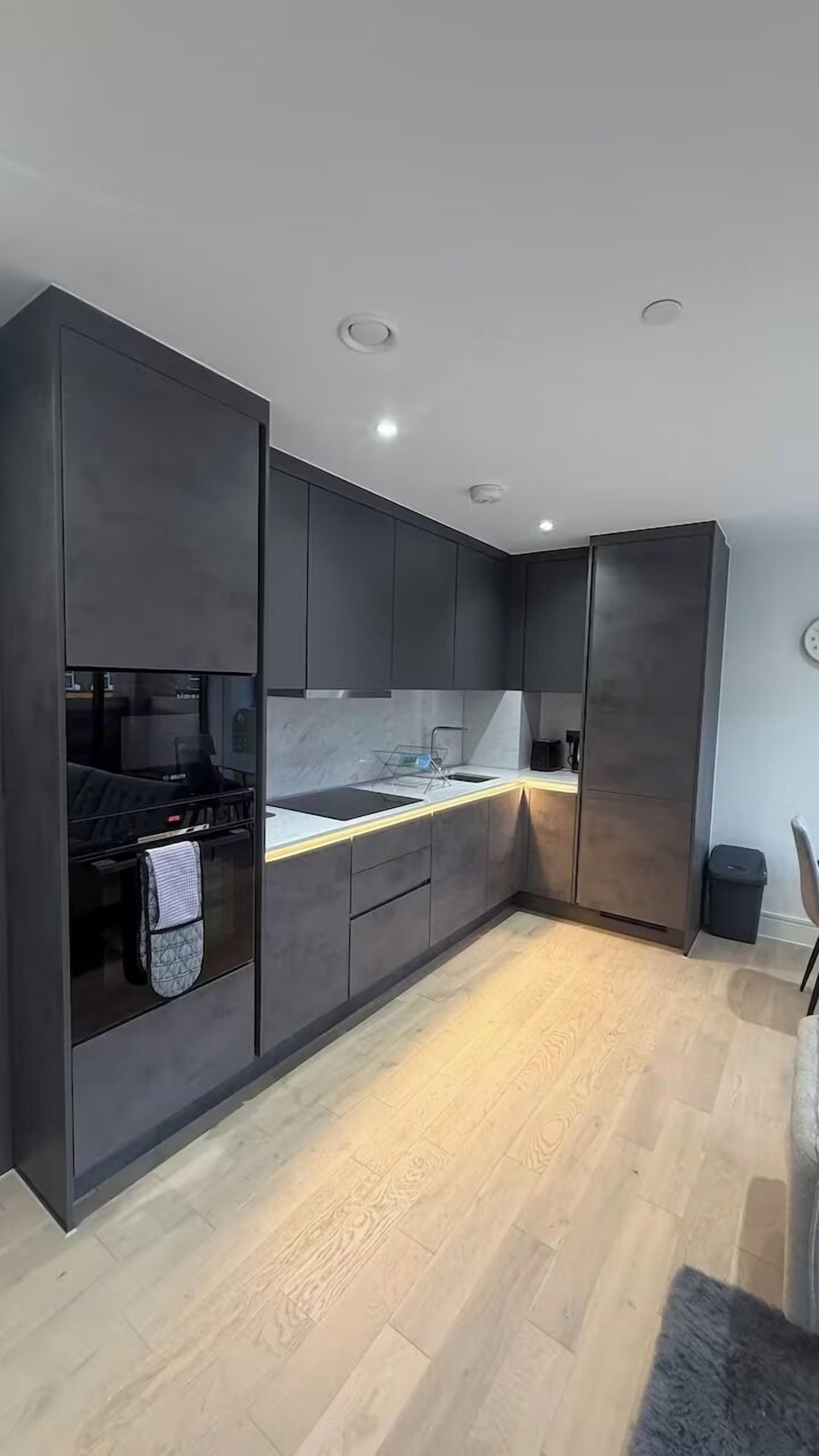 Apartment, 2 Bedrooms | Private kitchen