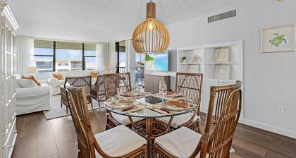 Beachfront Luxury Gulf Views Bikes Sanibel