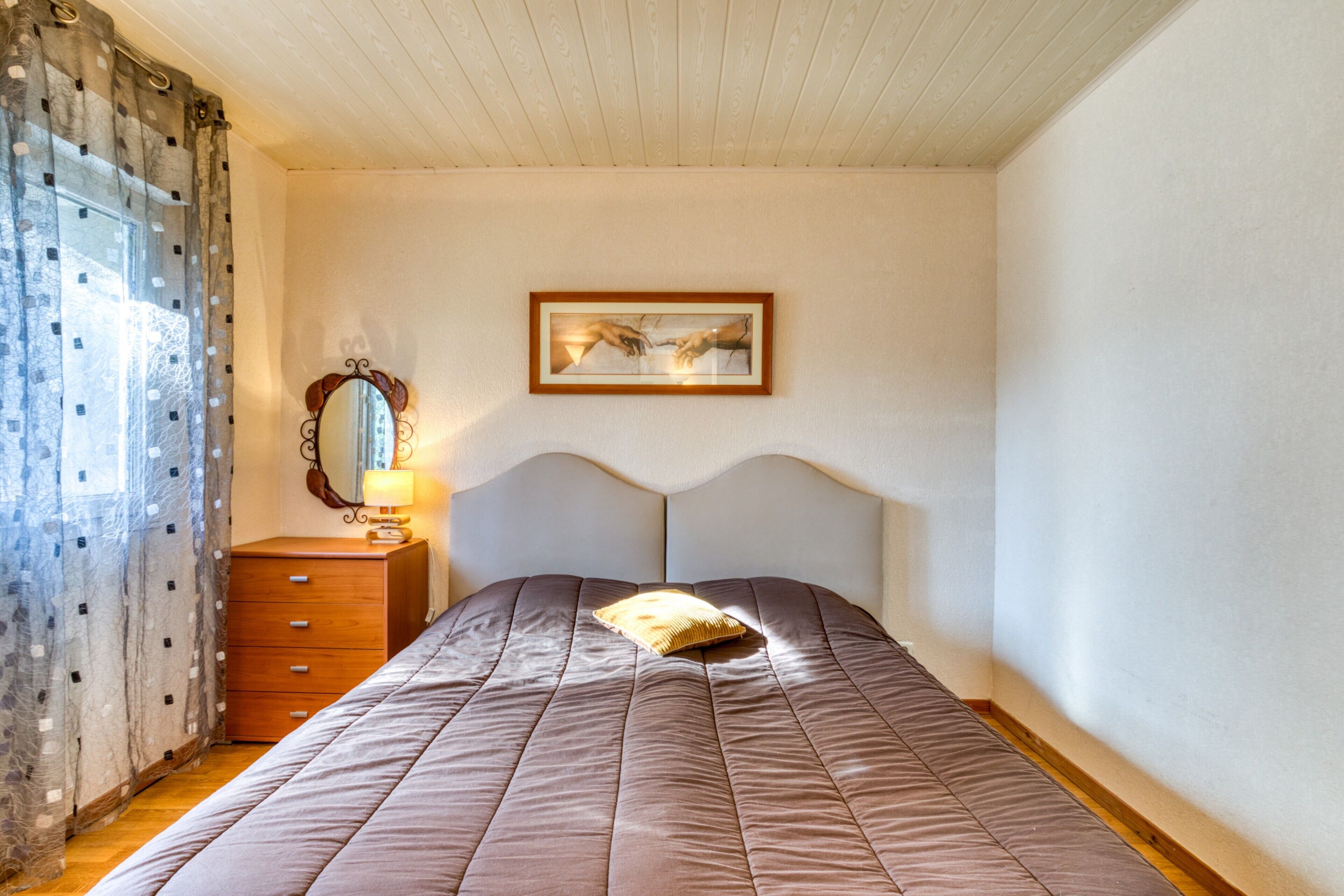 Strygejern/strygebræt, Wi-Fi, sengetøj