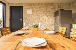 Dining - Villa Danijela (Stara Novalja)