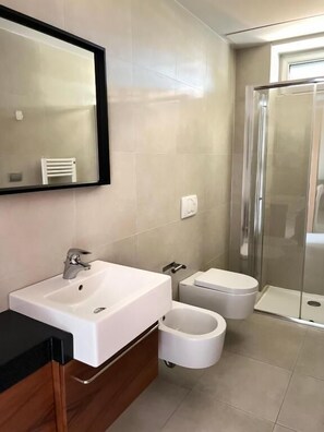 Hair dryer, towels - Vespucci Home – Elegance (Rimini)