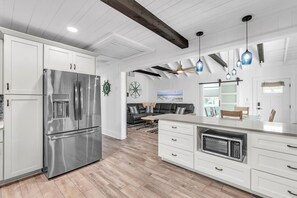 獨棟房屋, 多張床 (Curvy Coco) | 私人廚房 | 烤箱、烤麵包機