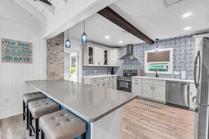 獨棟房屋, 多張床 (Curvy Coco) | 私人廚房 | 烤箱、烤麵包機