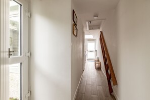 Interior - The Mini Mansion | Elie (Elie)