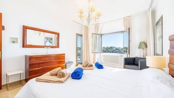 Bügeleisen/Bügelbrett, WLAN, Bettwäsche