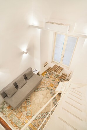 Smart TV - Apartment in the heart of the Historic Center of Naples [Duomo Holiday 2] (Napoli)