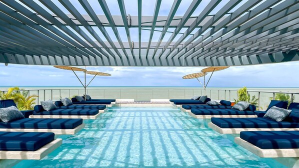 Outdoor pool - Studio Vista Mar Lateral - By Almare (João Pessoa)