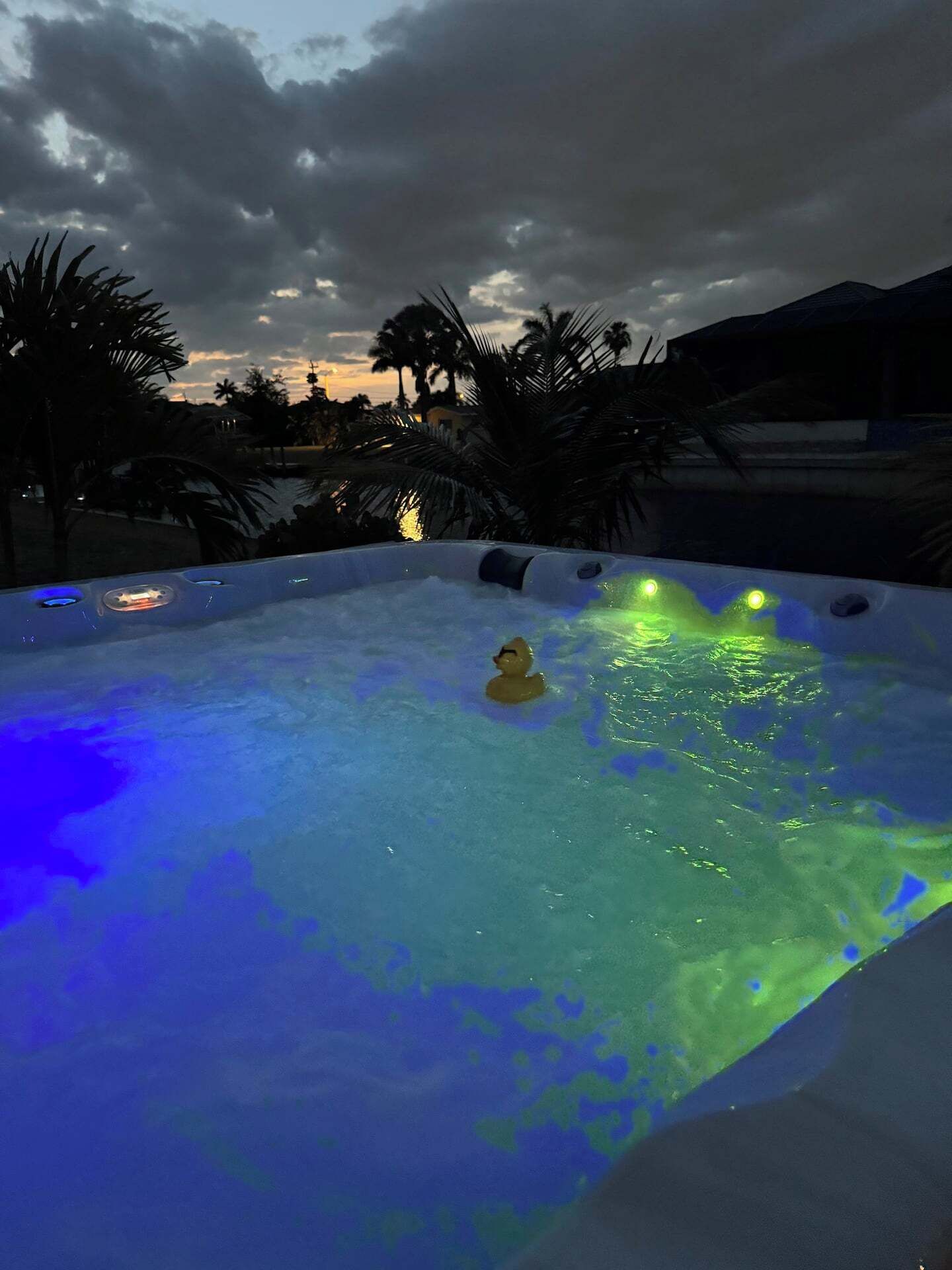 Bain à remous extérieur