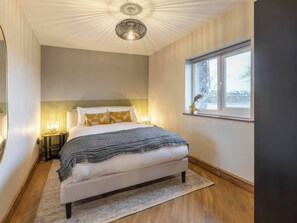 2 bedrooms, individually decorated, individually furnished, free WiFi - Blue Bird Cottage (Gaerwen)