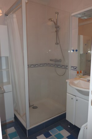 Doccia, asciugacapelli