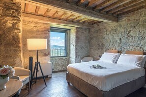 Iron/ironing board, Internet, bed sheets - San Lorenzo - Luxury Monastery (Umbria)