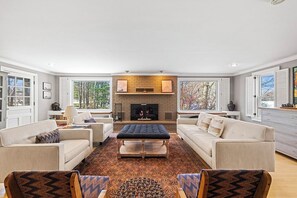 تلفزيون، مدفأة