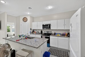 Fridge, microwave, dishwasher, coffee/tea maker