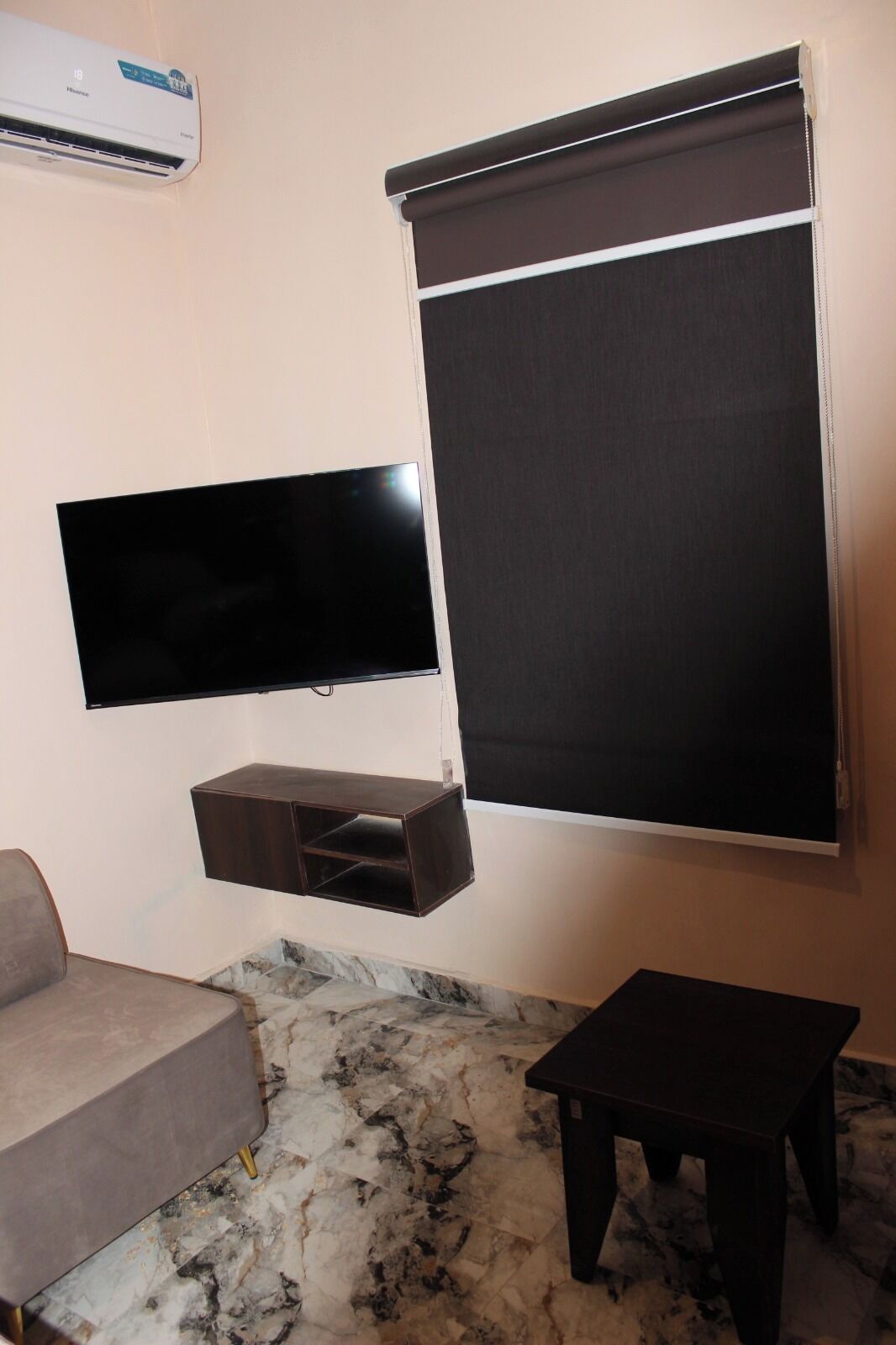 Iron/ironing board, free WiFi