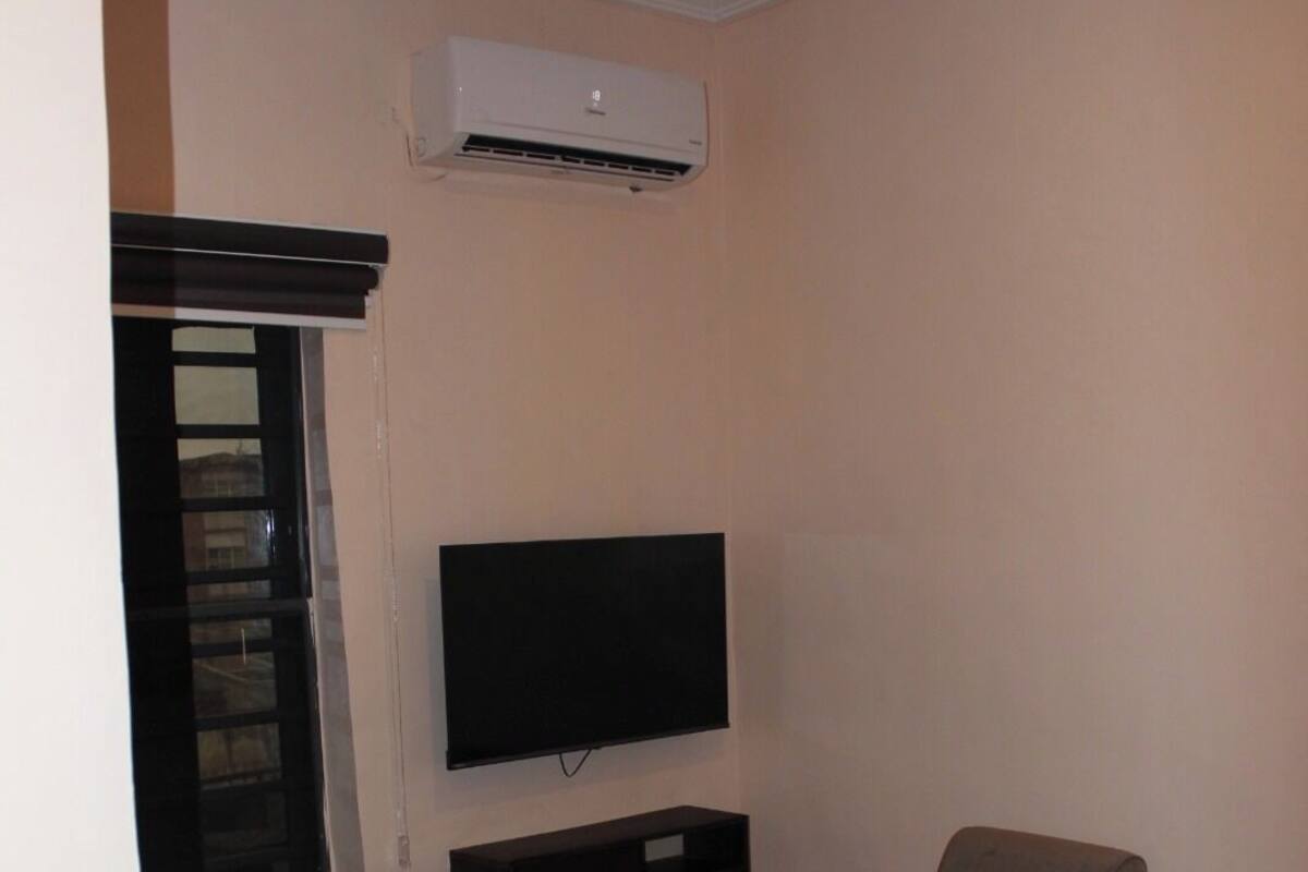 Tabla de planchar con plancha y wifi gratis