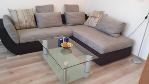 Fernseher, DVD-Player