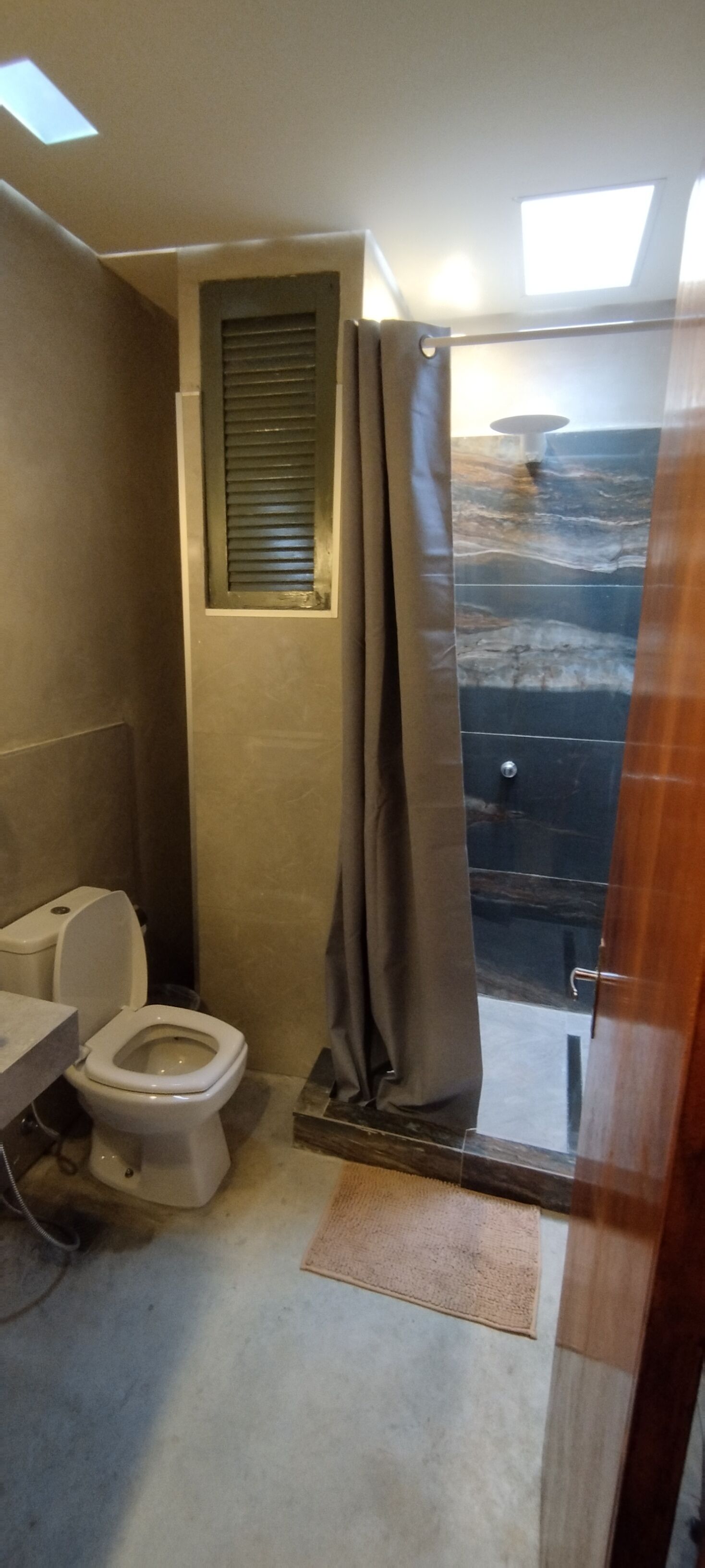 Room, 1 Bedroom, Smoking, Patio | Bilik Mandi