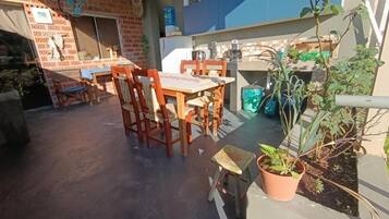 Room, 1 Bedroom, Smoking, Patio | Outdoor dining