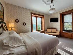 10 Schlafzimmer, Bügeleisen/Bügelbrett, Internetzugang, Bettwäsche
