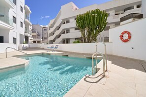 Pool - Apartment 'Building Copenhagen, Nerja' with Shared Pool, Wi-Fi and Air Conditioning (Nerja)