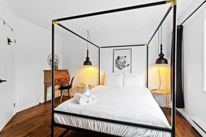 4 dormitorios, tabla de planchar con plancha, wifi
