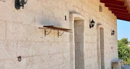 Country House 'Biobonizio' with Private Garden and Air Conditioning