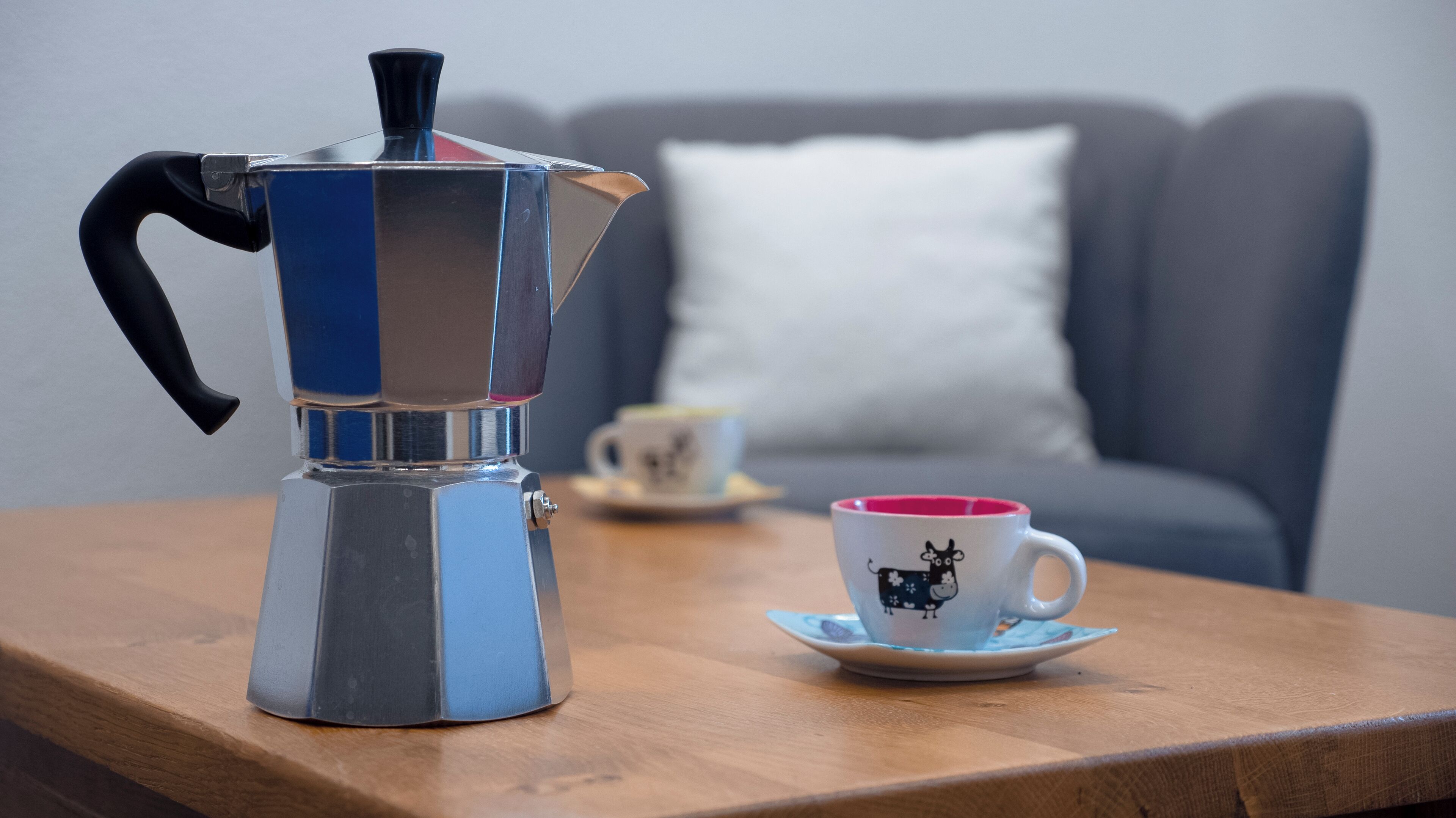 Kaffee und/oder Kaffeemaschine