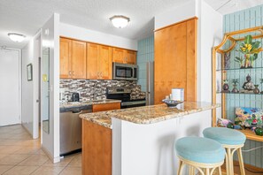 Fridge, coffee/tea maker, toaster, cookware/dishes/utensils - Lahaina Shores Unit #405 (Lahaina)