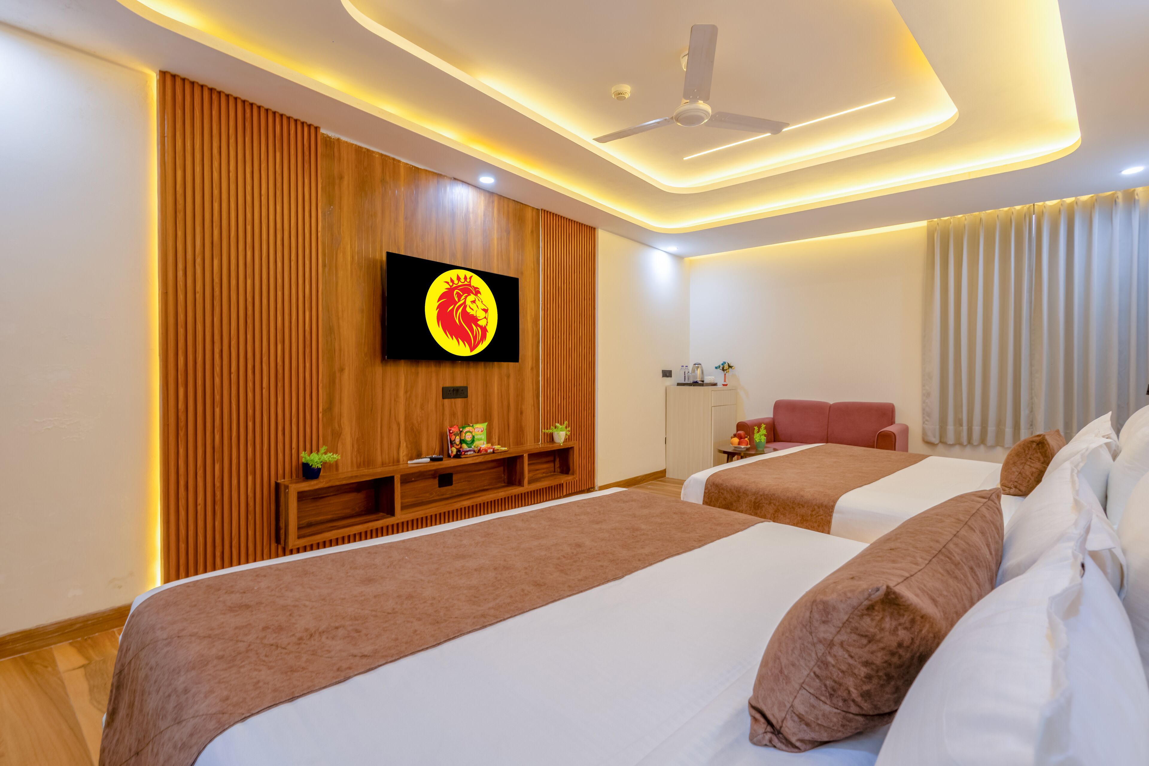 Comfort Triple Room, City View | Desk, laptop workspace, free WiFi