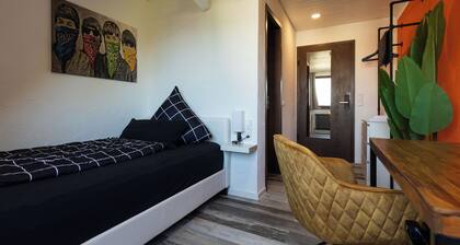 NECKARWESTHEIMER Hotel