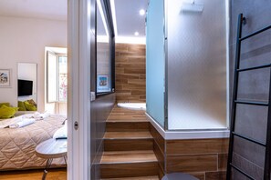 1 Schlafzimmer, Bügeleisen/Bügelbrett