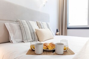 Studio | Iron/ironing board, free WiFi - Regras Apartments & Garden A6 by Benefit Collection (Porto)