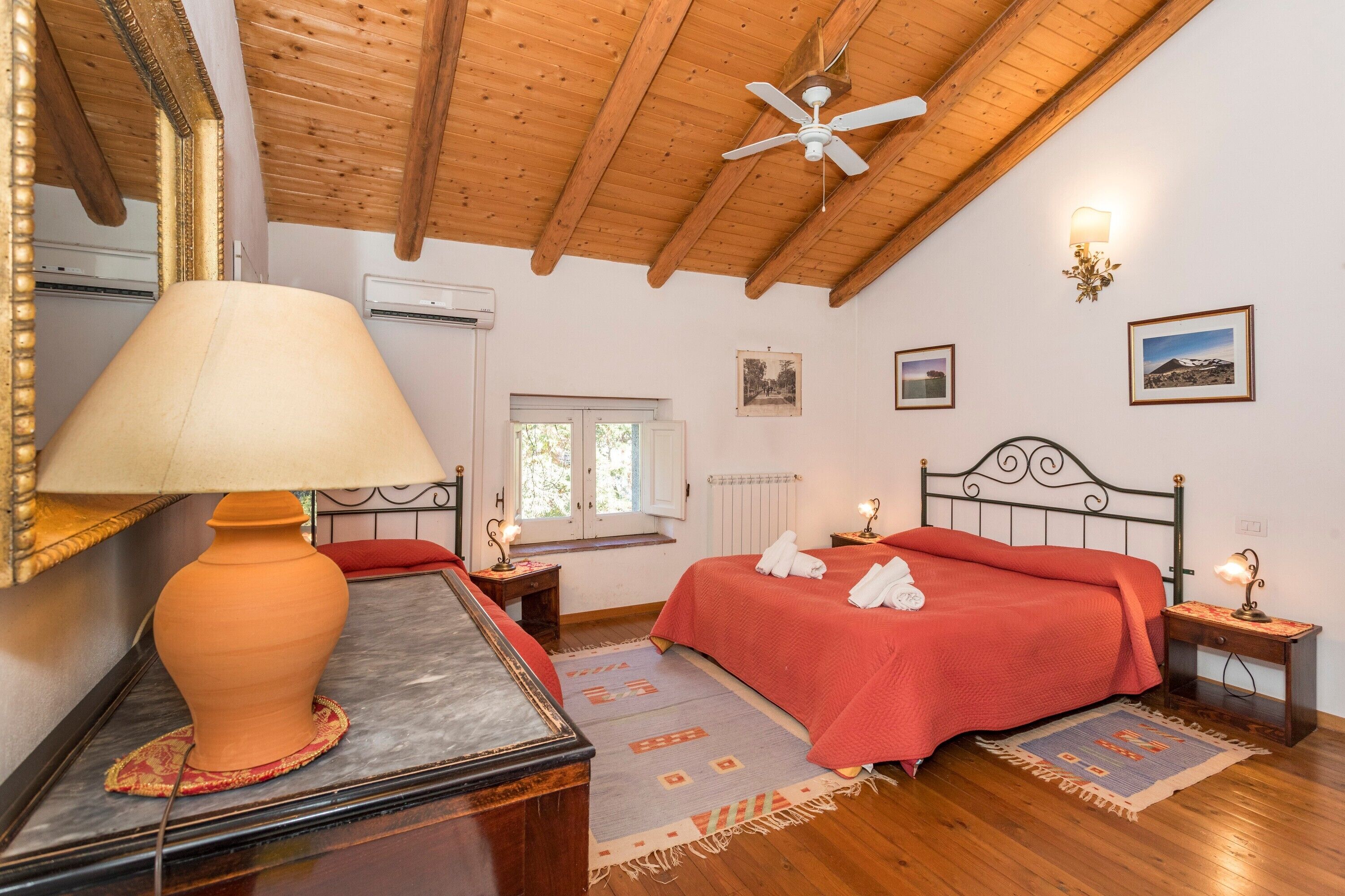 2 habitaciones, wifi y ropa de cama 