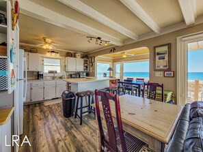 Interior - Velveteen Rabbit - Hop Into Oceanfront Fun! (Topsail Beach)