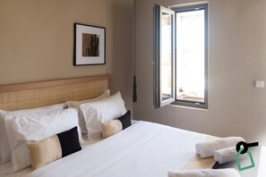 Double Room, Jetted Tub | In-room safe, desk, free WiFi, bed sheets - Hotiday Mykonos South Coast (Mykonos)