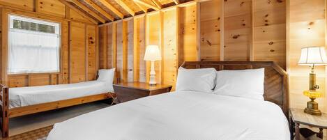 Iron/ironing board, free WiFi, bed sheets