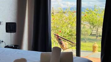 Bügeleisen/Bügelbrett, Internetzugang, Bettwäsche