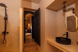 Comfort Double Room | Bathroom - Riad Cedrat (Marrakech)