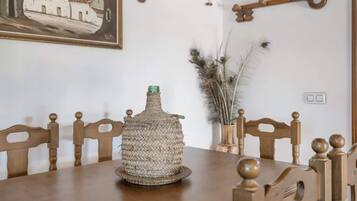 House, Multiple Beds, Pool Access, Pool View (Casa Noelia ) | Dining