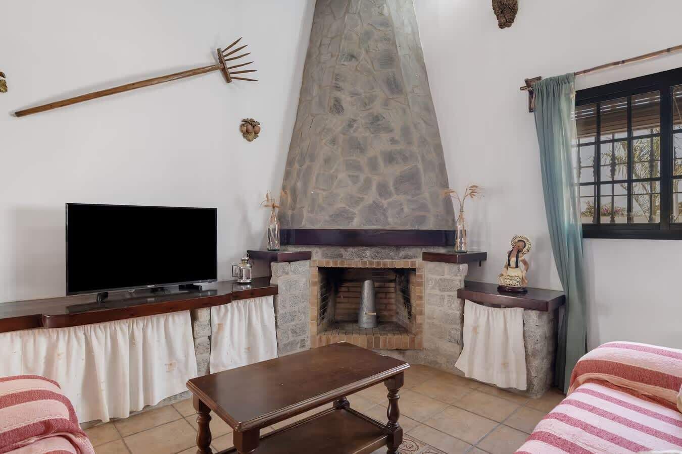 House, Multiple Beds, Pool Access, Pool View (Casa Noelia ) | Living area