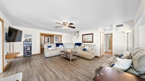 House, Multiple Beds (Obsession) | Living area - Obsession (Gulf Shores)
