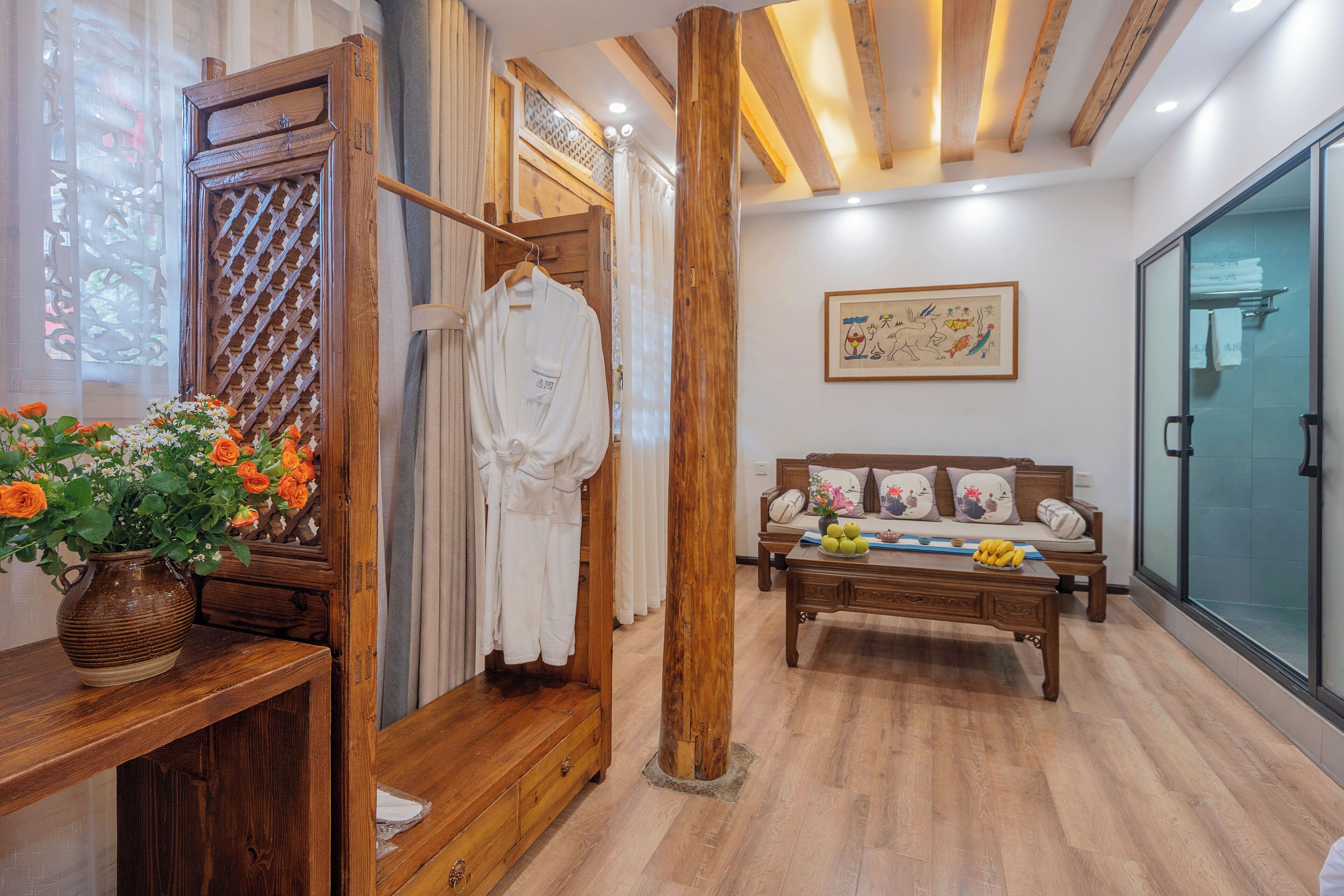 Kahden hengen comfort-huone, parveke, näköala pihalle | Ilmainen Wi-Fi