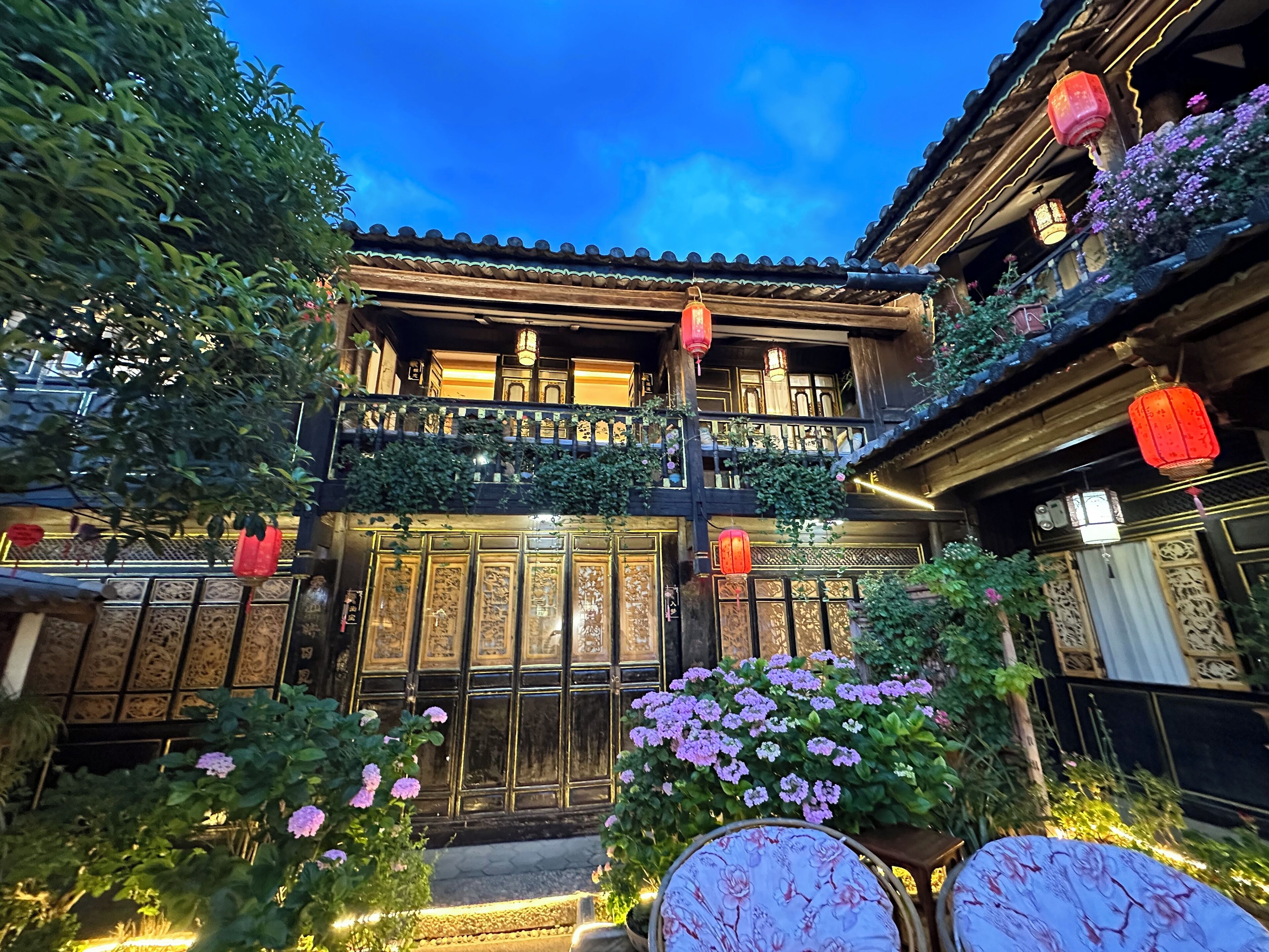 บริเวณภายนอก