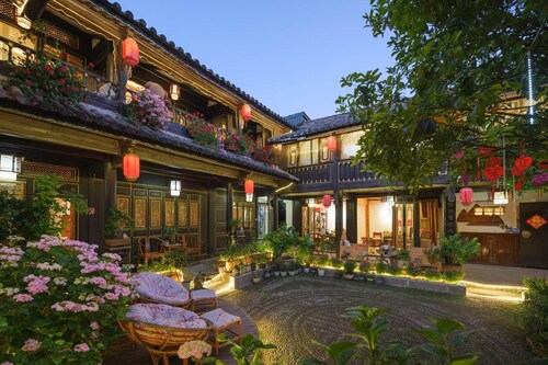 Yiyuan Snow Mountain View Historical Naxi House - Lijiang Old Town Mufu branch