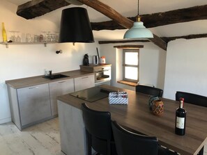 Mikrobølgeovn, ovn, kogeplade, opvaskemaskine